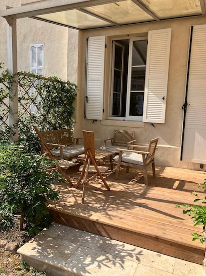 Charmant Appartement Cosy Saint-Raphaël Exteriör bild